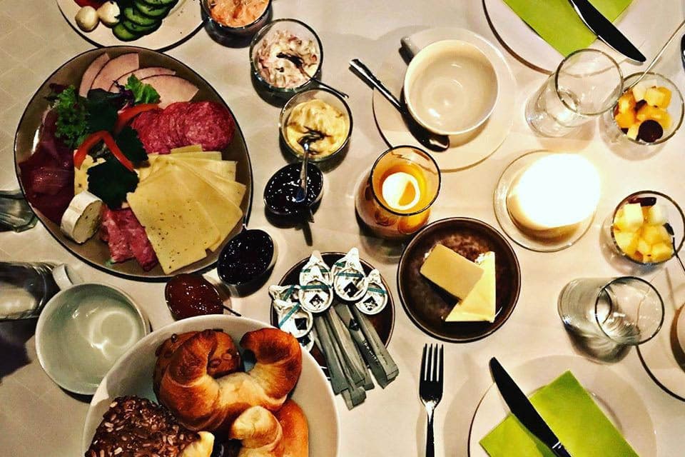 Familienfrühstück